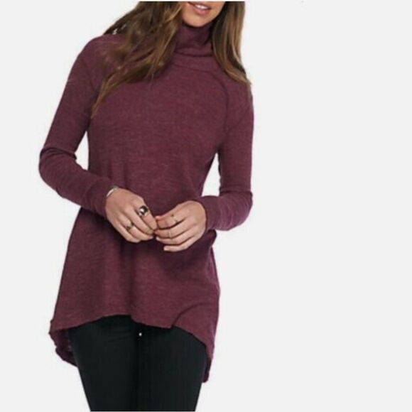 Free People Purple Split Back Cowl Neck Top Size Small NWOT - Picture 2 of 8